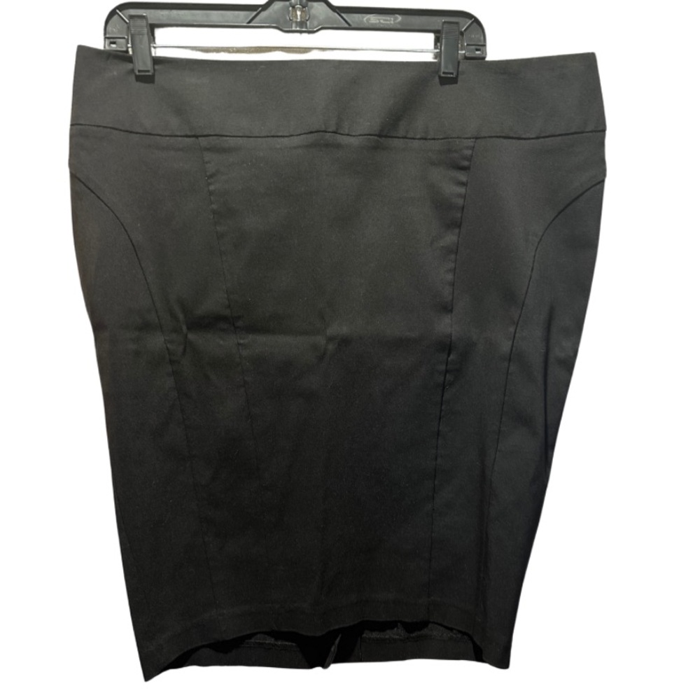 Elegant Black Skirt